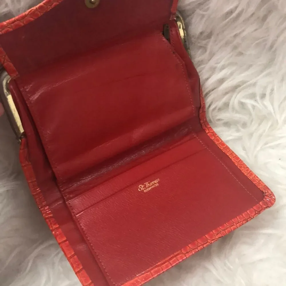 St. Thomas Cowhide Leather Wallet